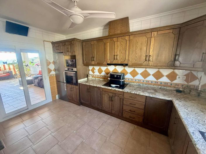 Image No.12-3 Bed Villa for sale