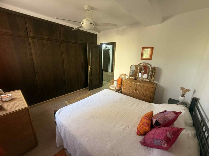 Image No.33-3 Bed Villa for sale