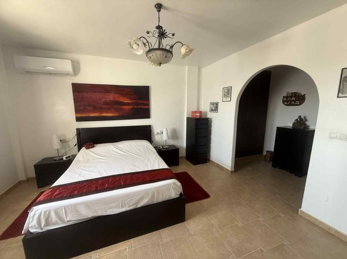 Image No.35-3 Bed Villa for sale