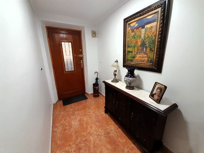 Image No.19-2 Bed Townhouse for sale