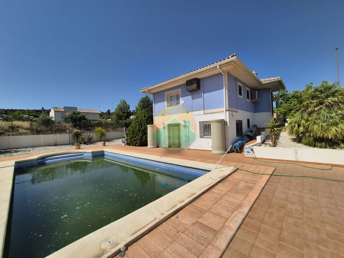 Image No.24-4 Bed Villa for sale