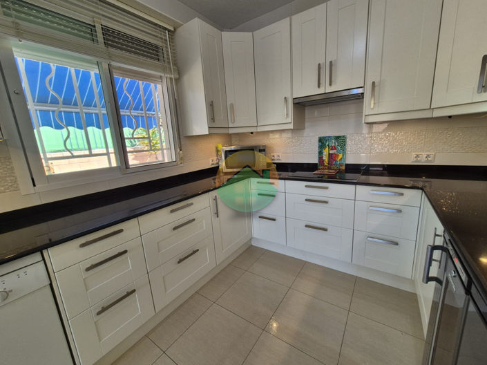 Image No.9-4 Bed Villa for sale