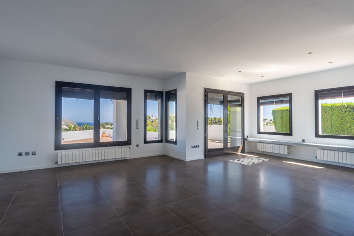 Image No.13-3 Bed Villa for sale