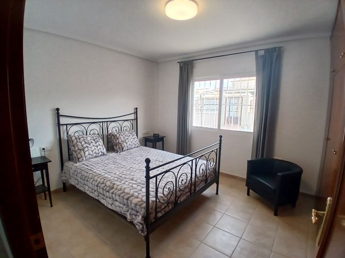 Image No.18-3 Bed Villa for sale