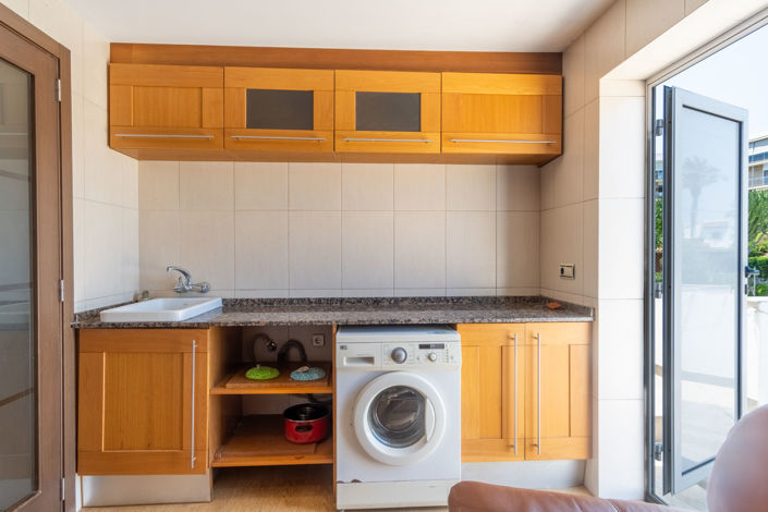 Image No.38-6 Bed Villa for sale