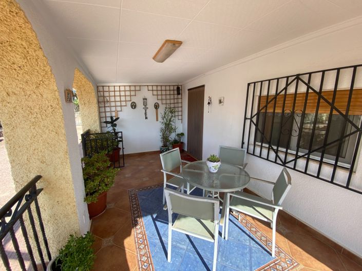 Image No.3-5 Bed Villa for sale