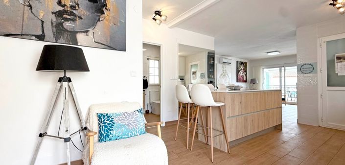 Image No.27-2 Bed Villa for sale