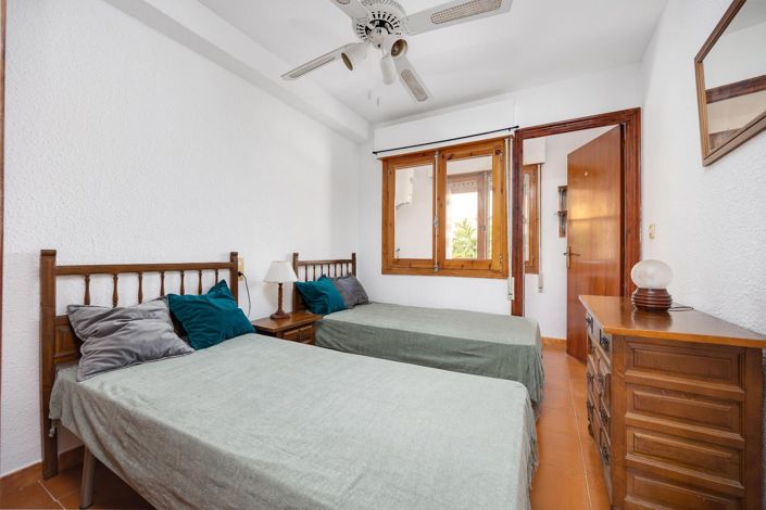 Image No.24-2 Bed Apartment for sale