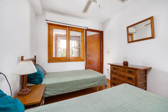 Image No.25-2 Bed Apartment for sale