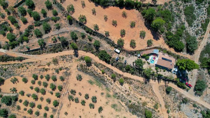 Image No.11-3 Bed Country House for sale