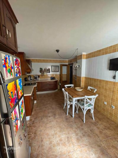 Image No.20-4 Bed Townhouse for sale