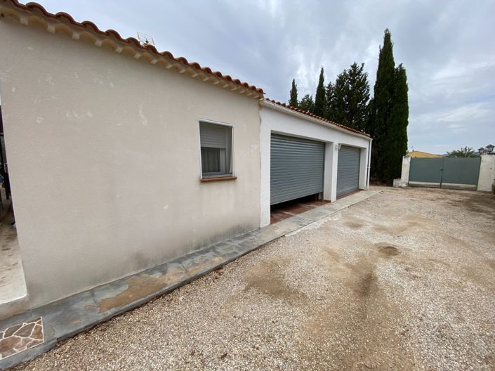 Image No.8-8 Bed Villa for sale