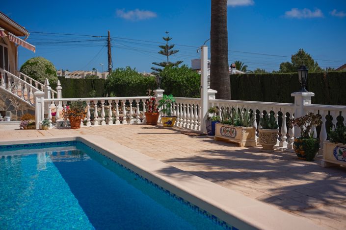 Image No.20-4 Bed Villa for sale