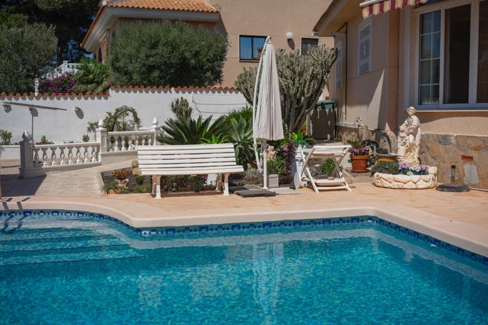 Image No.21-4 Bed Villa for sale