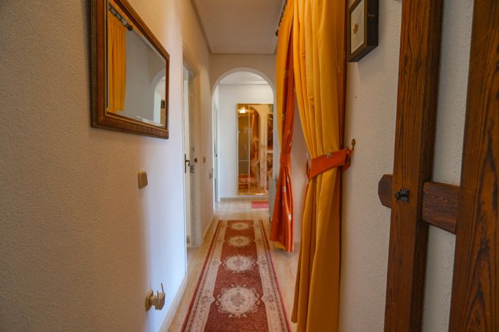 Image No.48-4 Bed Villa for sale