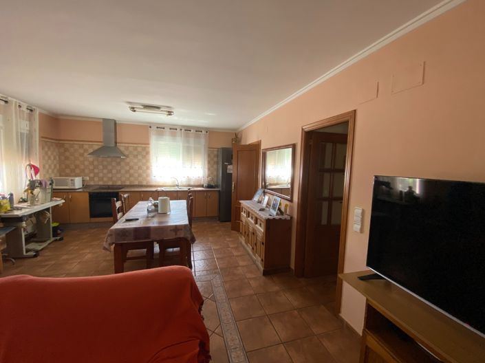 Image No.2-3 Bed Country House for sale