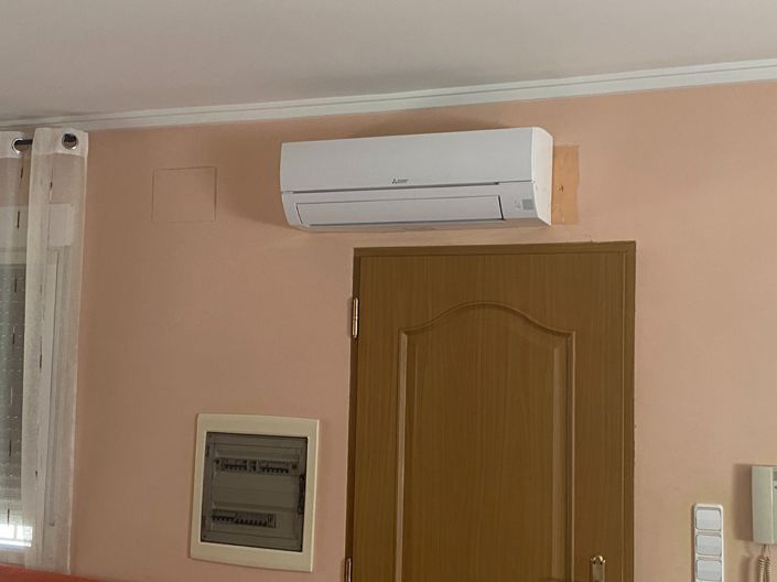 Image No.25-3 Bed Country House for sale