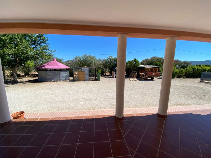 Image No.6-3 Bed Country House for sale