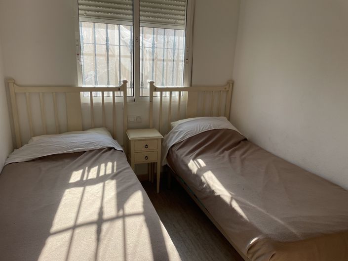 Image No.15-3 Bed Townhouse for sale