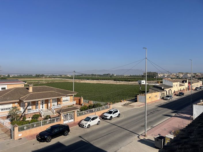 Image No.22-3 Bed Townhouse for sale