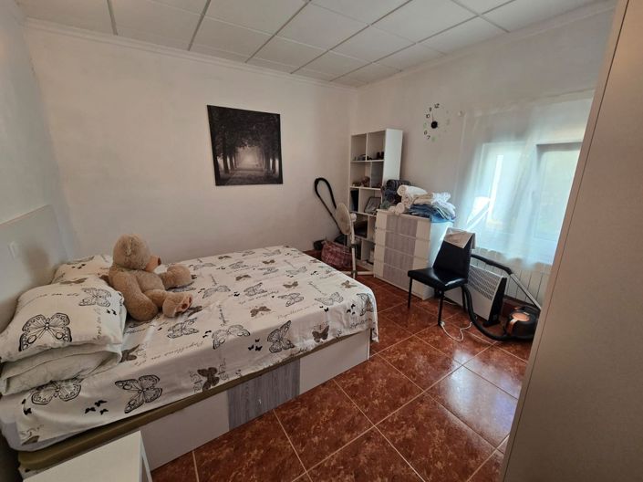 Image No.15-4 Bed Country House for sale