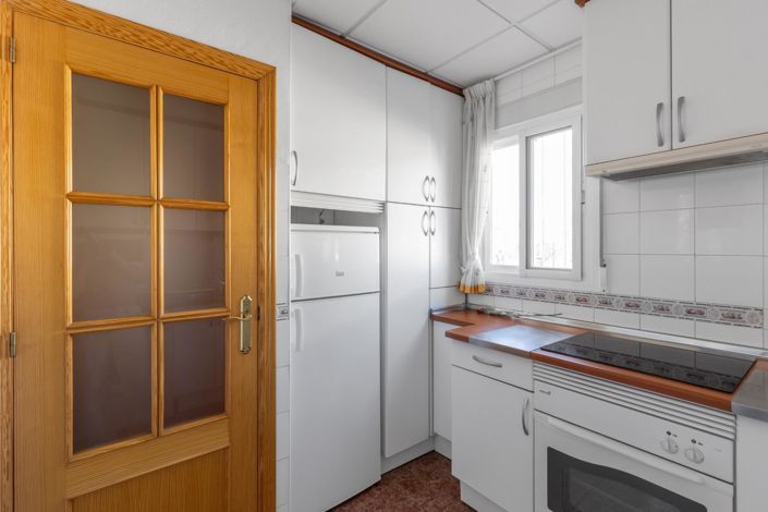 Image No.11-2 Bed Apartment for sale