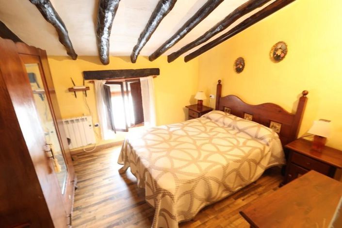 Image No.14-5 Bed Villa for sale