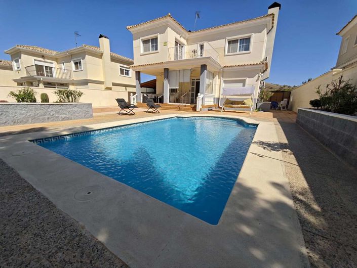 Image No.8-4 Bed Villa for sale