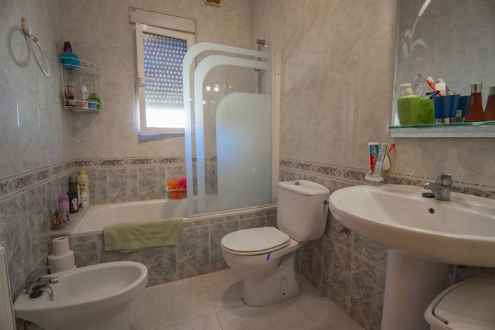 Image No.26-3 Bed Villa for sale