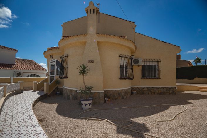 Image No.41-3 Bed Villa for sale