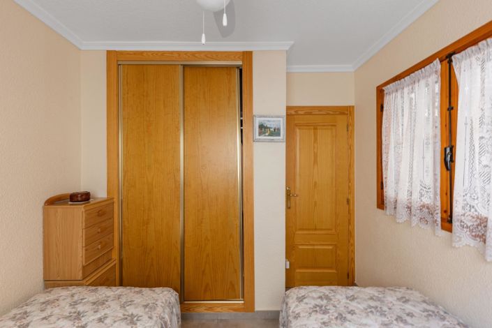 Image No.18-3 Bed Villa for sale