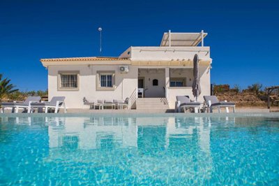 3 Bed Villa for sale
