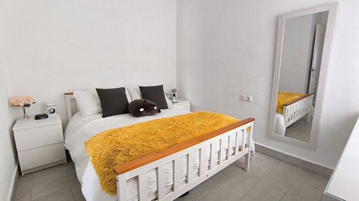 Image No.14-2 Bed Apartment for sale