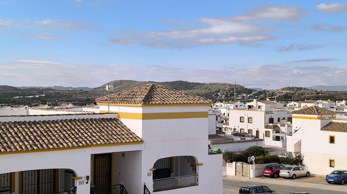 Image No.23-2 Bed Apartment for sale