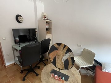 31147-for-sale-in-daya-vieja-10878076-large