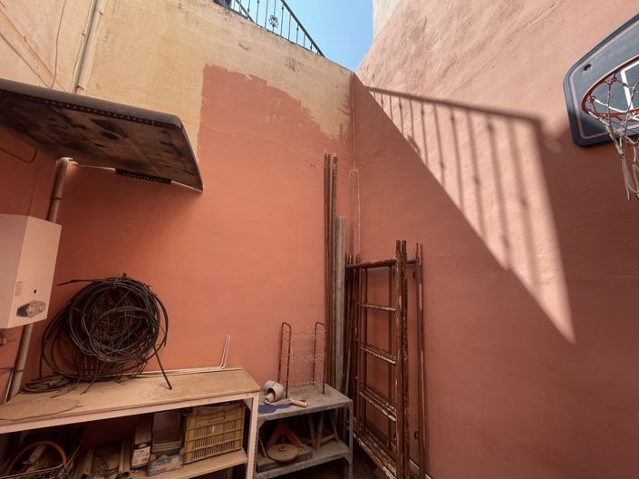 Image No.37-3 Bed Townhouse for sale