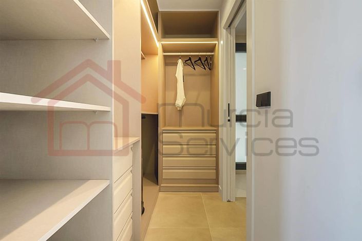 Image No.17-3 Bed Villa for sale