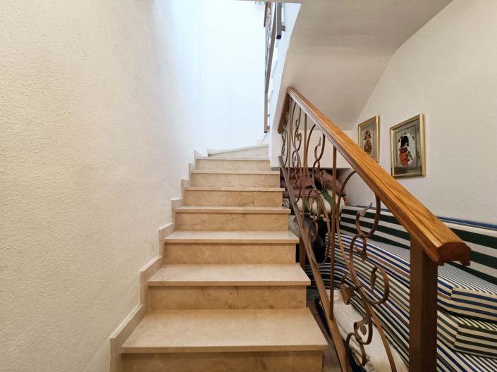 Image No.22-5 Bed Villa for sale