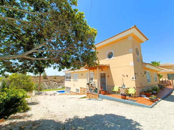 Image No.6-5 Bed Villa for sale