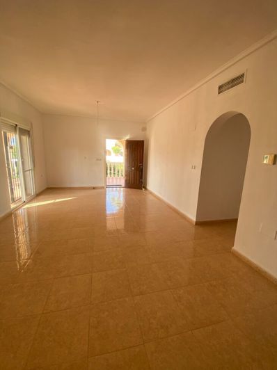 Image No.15-3 Bed Villa for sale