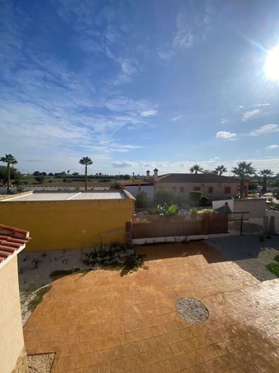 Image No.30-3 Bed Villa for sale