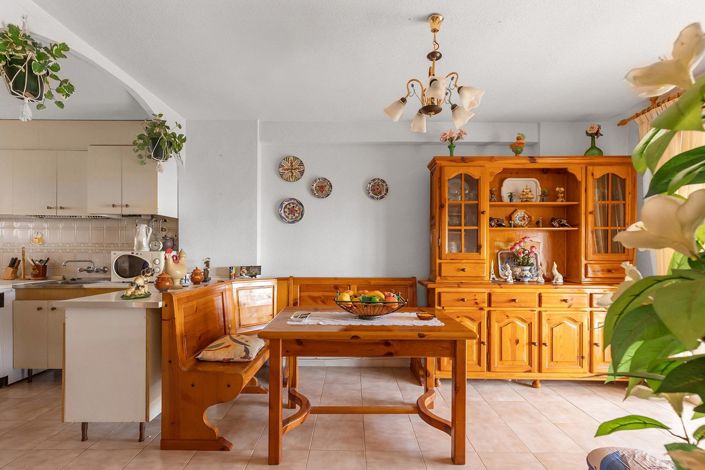 Image No.8-2 Bed Apartment for sale