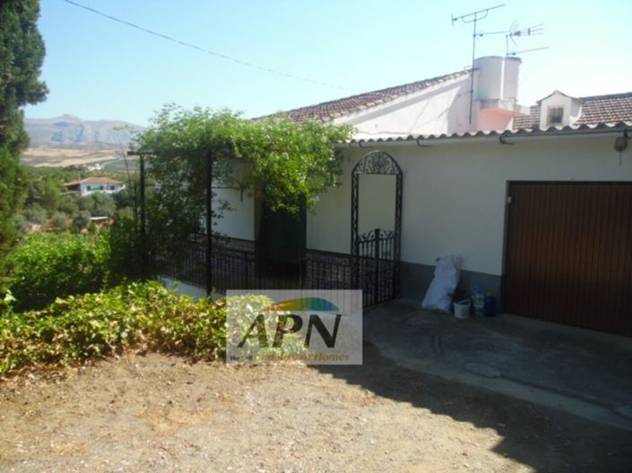 Image No.2-7 Bed Country House for sale