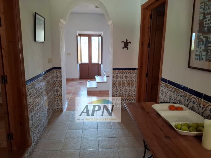 Image No.22-3 Bed Country House for sale