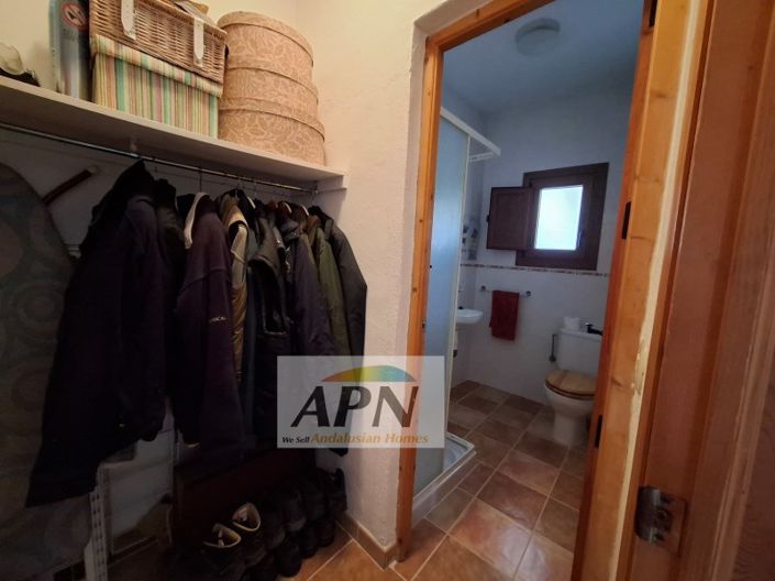 Image No.31-3 Bed Country House for sale