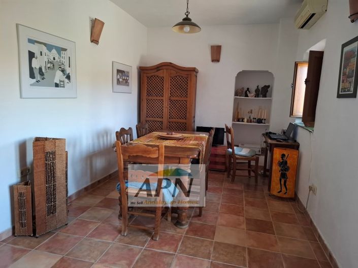 Image No.32-3 Bed Country House for sale