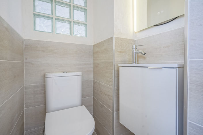 Image No.11-Townhouse for sale