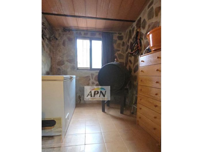 Image No.21-14 Bed Country House for sale