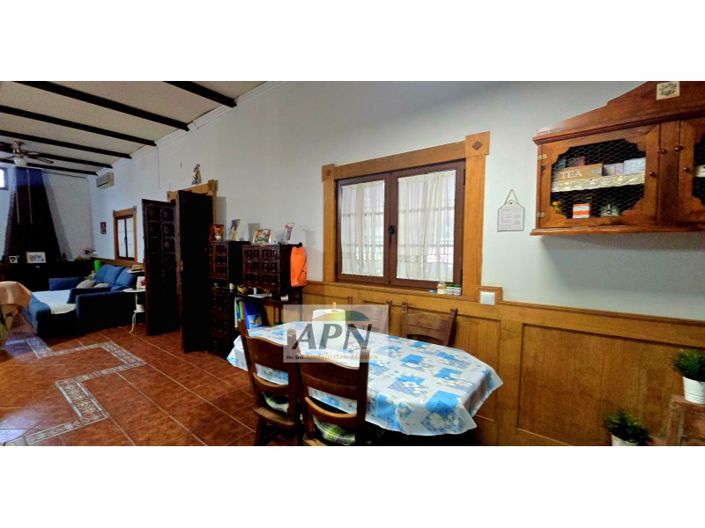 Image No.27-14 Bed Country House for sale