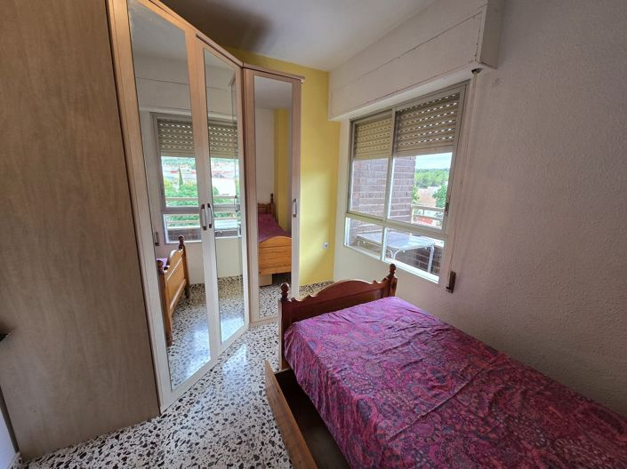 Image No.15-4 Bed Apartment for sale